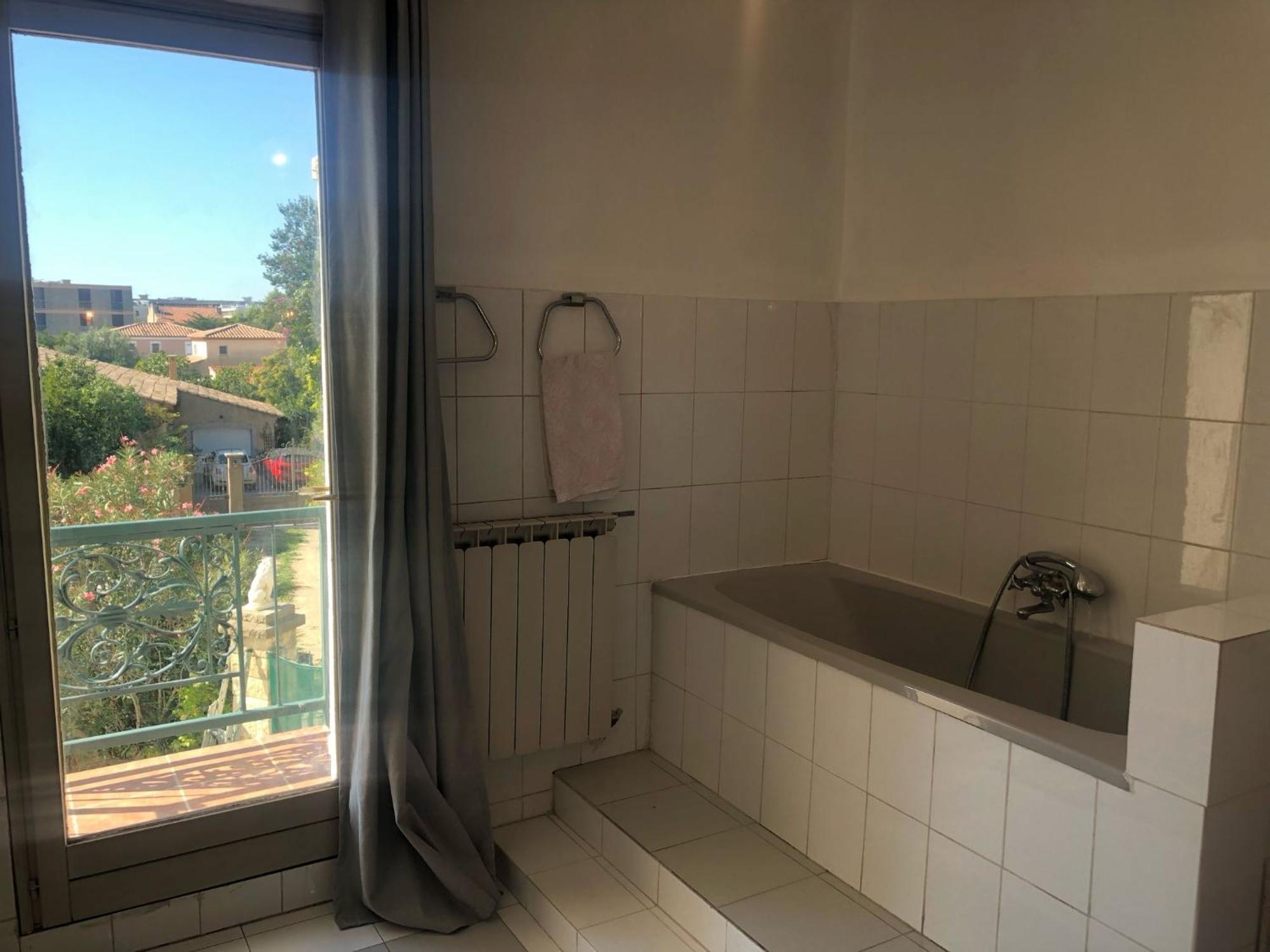 Chambre Chez L'Habitant Avec Piscine Marseille Bagian luar foto