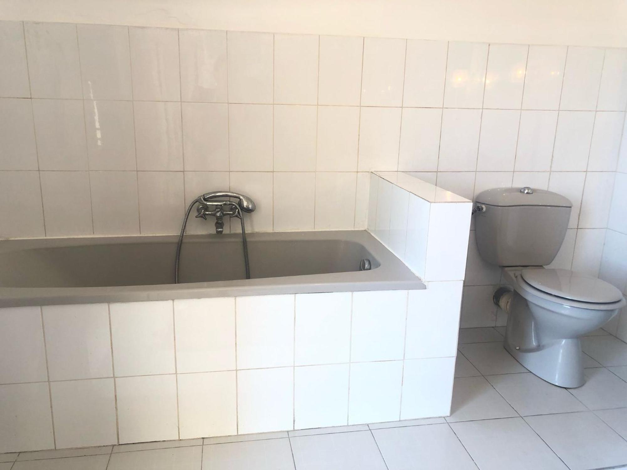 Chambre Chez L'Habitant Avec Piscine Marseille Bagian luar foto
